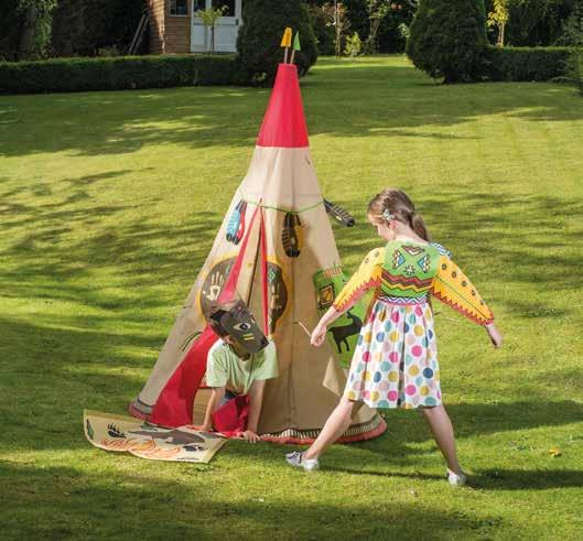 1 Set of wings. 1 Cape. 1 Bunting set. Play tent dimensions: Dia:130cm H:190cm.