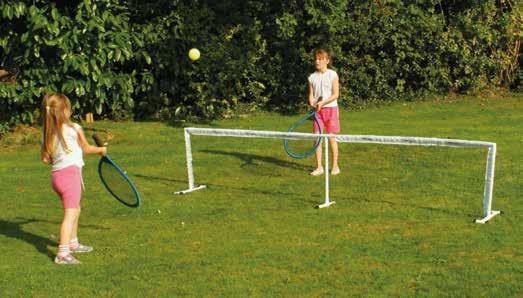 1 Tennis net with rigid net poles L: 300cm H: 60cm. 2 Bouncy soft foam balls.