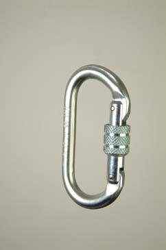 KARABINER TRGK1 & TRGK 2 Accredited to: EN 362 Steel Gate opening mm: 20 Size mm: 108 x 58 DETAILS: The TRGK 1 is the workhorse of the industry, used from rope access, to fall arrest