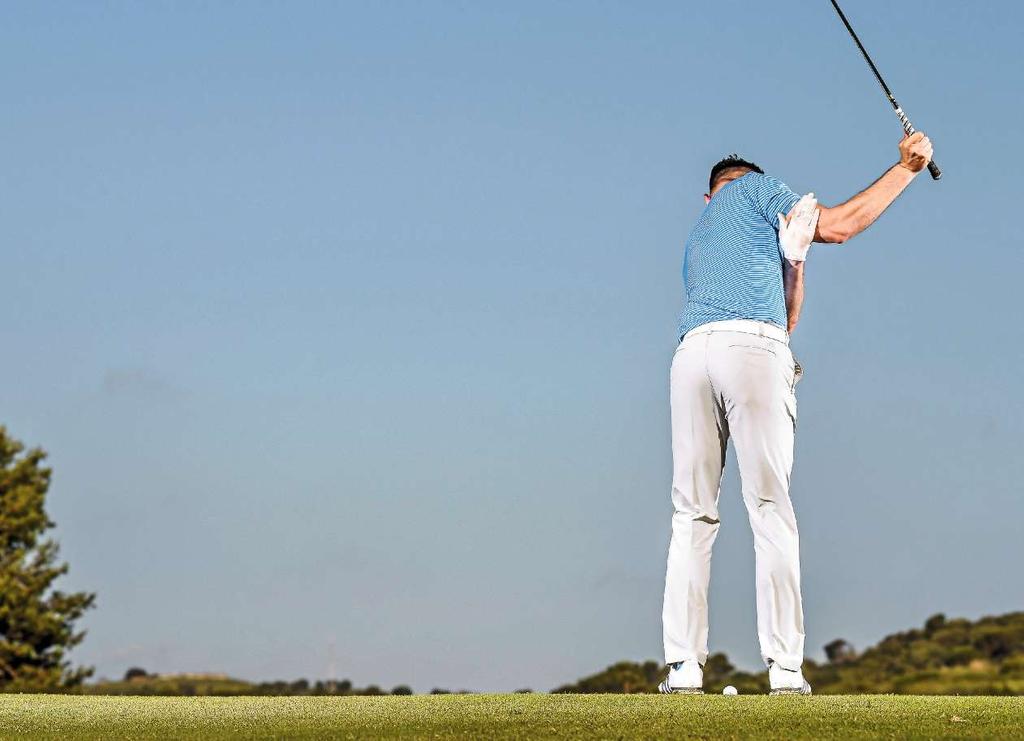 SHORT ARM TRAVEL Make your backswing, feeling how your gloved hand stops your trail arm moving behind your upper body.