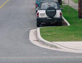 Neighbourhood Traffic Management Guide Appendices CURB EXTENSION (BULB-OUT) Description: Horizontal intrusion of the curb into the roadway resulting in a narrower section of roadway.