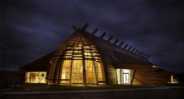 Aanischaaukamikw Cree Cultural Institute Archaeology section occupies a well-equipped lab in