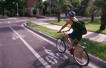 Cities with more bike lanes per square