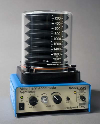 Hallowell EMC 2000 and 2002 Veterinary Ventilator Set-up, Use, and Troubleshooting This is a quick reference for setting up, using, and troubleshooting the Hallowell EMC 2000 and 2002 Small Animal