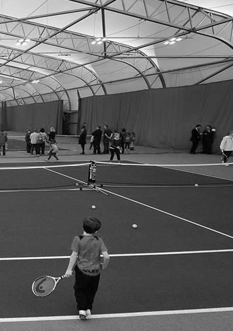 CASE STUDY Creating a shared vision to provide tennis for all in Portsmouth Portsmouth Tennis Centre, Portsmouth 1000 Plus people playing in parks A group of local tennis enthusiasts in Portsmouth
