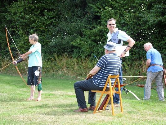 : Allce Total Louise Willsmore - longbow 55 5 271 1170 1441 Gerry Willsmore - recurve 72 40 574 861 1435 Bill Tubbs - compound 72 45 592 820 1412 Mike O Leary - longbow 27 1 111 1251 1362 Sunday