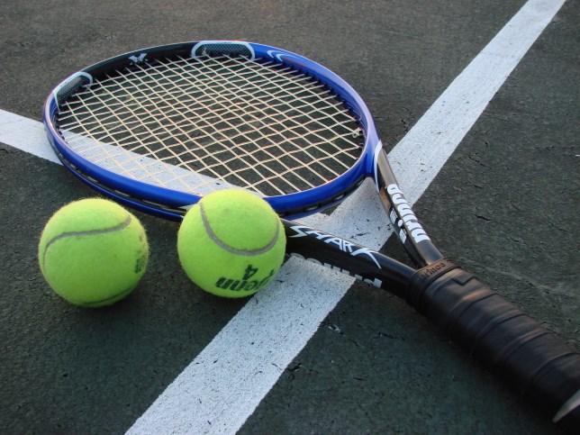 TENNIS LESSONS Whiteside offers a variety of Tennis classes for both youth and adults.