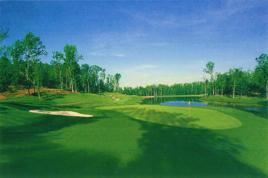 About Masters Week at Mount Vintage Golf Club 8:30 am and 1:30 pm shotgun starts during Masters Week (April 2-7); 8:30am shotgun on Sunday (April 8) 8:30 am shotgun start Monday following Masters -