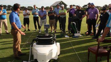 3: Health Contribution Case Studies 3: Health Contribution Inclusive Coaching Accreditation In February 2017, the Barwon Heads Golf Club hosted a PGA Blind and Disabled Coach Accreditation training