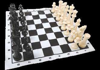 049 Giant 43cm Garden Chess 1 Full