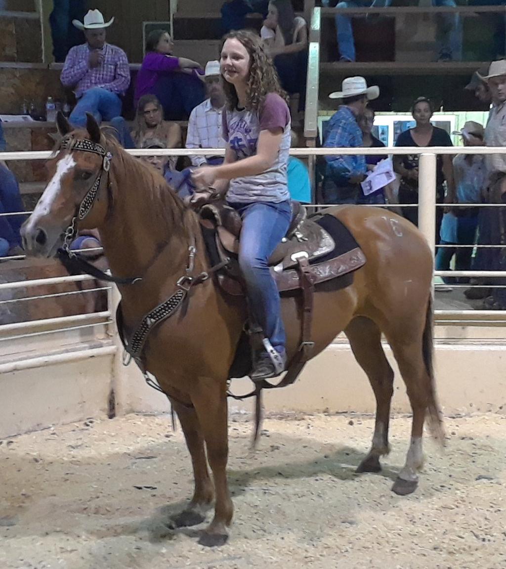 JUNE 9 RESERVE TOP SALE HORSE! $3,750! Jeff Mouw, Sioux Center, Center, Iowa, sold the Reserve Top Sale Horse, Lot 4, Cow Cutting Kate.