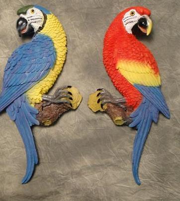 8 WW-6423 Assorted Wall Parrot 13 ¾