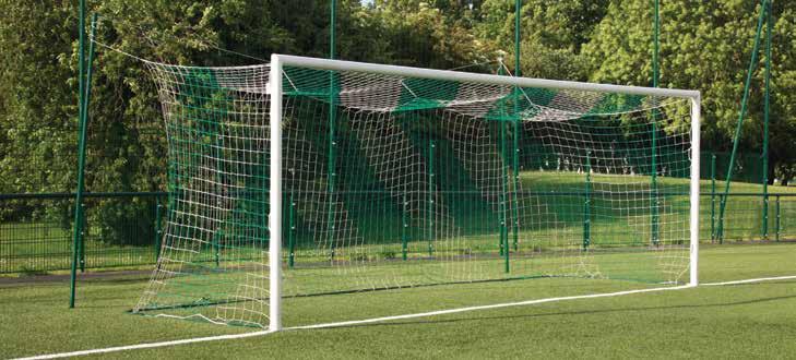 The hookless net goals are compatible with all thread size from 2mm to 5mm Slide the edge of the net inside the groove A stainless steel fastener situated on each corner secures the net inside