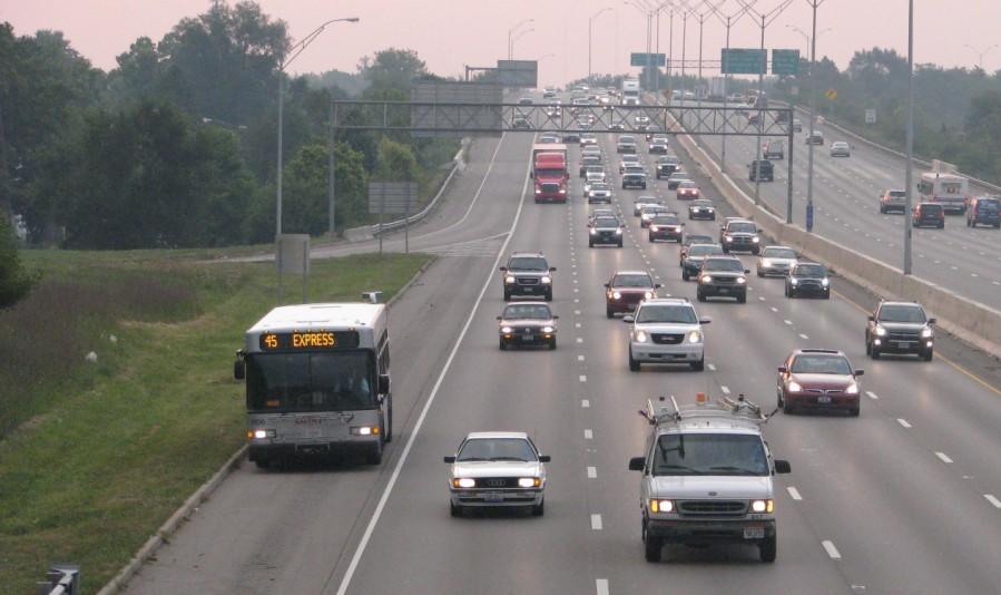 travel lane. Bus bulbs help buses move faster and more reliably by decreasing the amount of time lost when merging in and out of traffic.