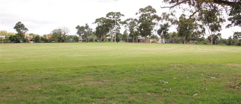 Old Geelong Football Club Year: 1959 The Burnley Ground of 1959, as it is in 2012.