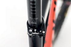 with a longer model, under the supervision of an ORBEA dealer. To change both the height and the angle of the handlebar, adjust the stem.