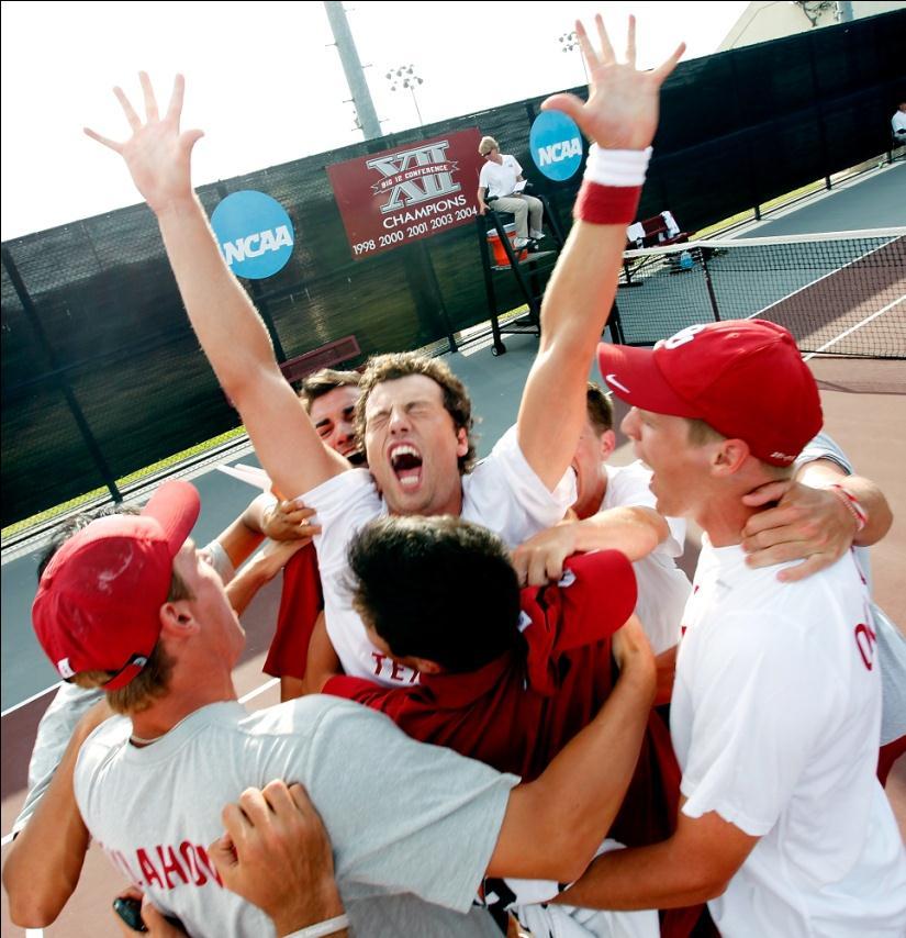 2012 Big 12 Conference Champions Oklahoma was undefeated in its league as part of its 19-4 overall record.