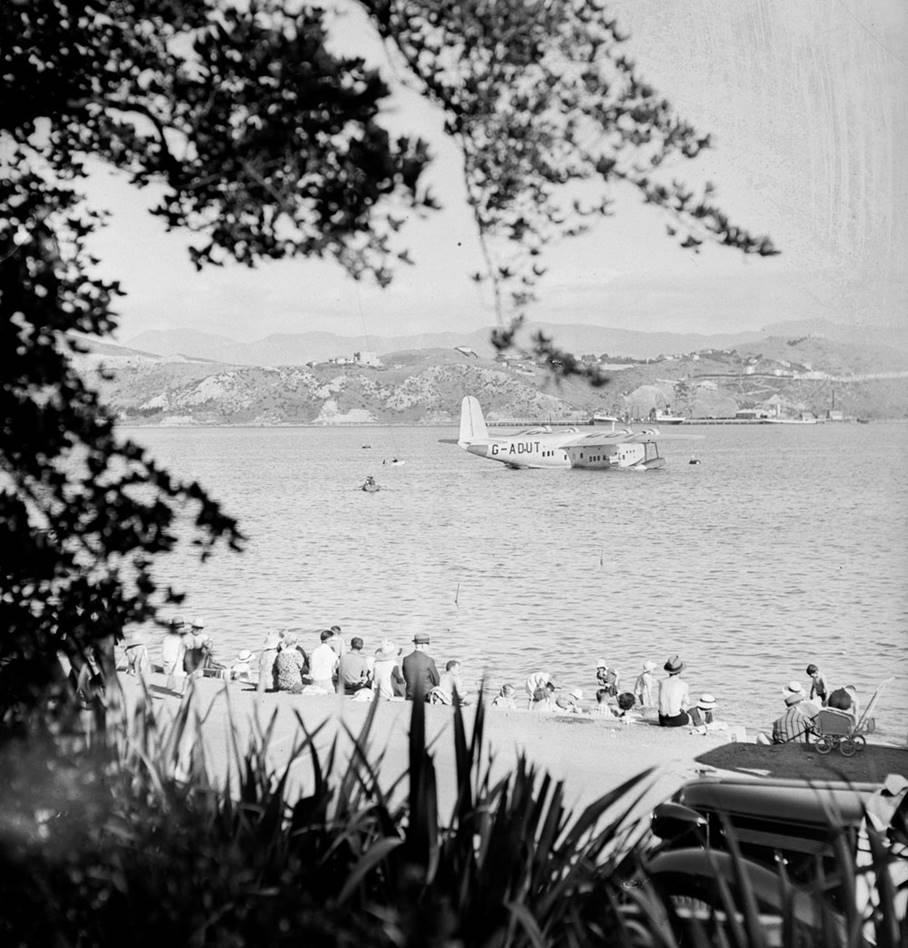 Flying boats in Wellington I received some photos via Ross Monk, who got them from a friend of his. This got me interested so did a bit of research myself.