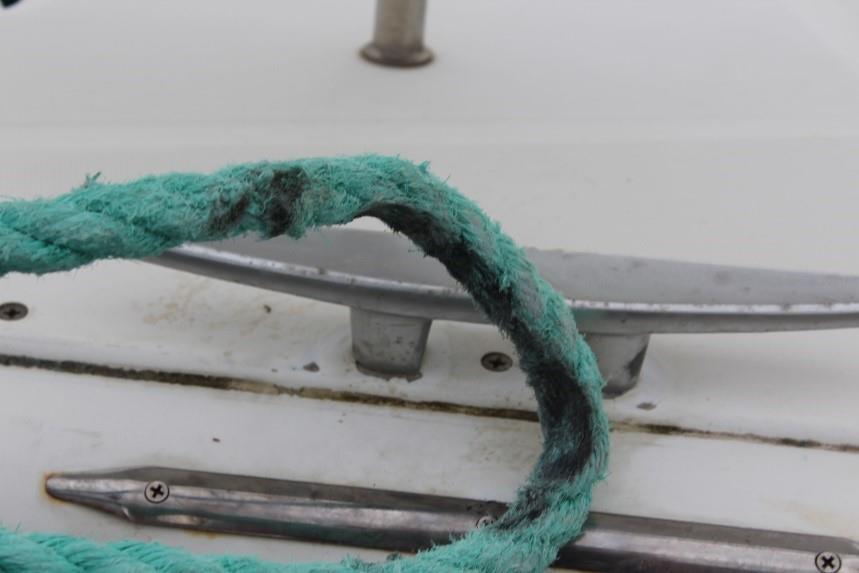 The moorings 1. If you are bringing a new vessel to the marina have you discussed the mooring requirements with Marina staff? 2. Is the existing mooring line configuration appropriate for your vessel?