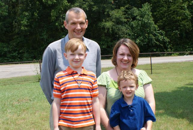 Campbell Todd, Wendy, Xander & Ayden 2370 Brush Creek Road Lewisburg, TN 37091 Cell: Todd 931-797-2521 Wendy 931-797-0561 Email: Todd