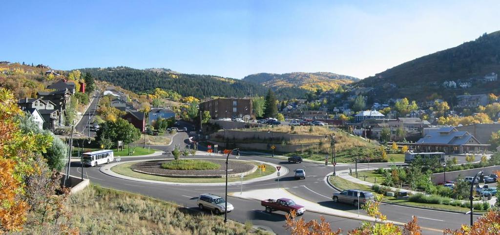 The original design attempted to include a right-turn-only bypass lane for traffic on Deer Valley Drive exiting the Deer Valley Ski Resort but it was not included because of environmental