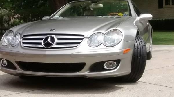 65k miles; all books and maintenance records; Ultimate 2 Seat Hardtop Convertible with Power &