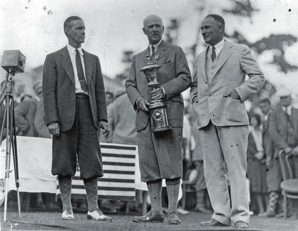 1929 1947 1961 1999 A LOOK BACK AT HISTORY Past winners of the U.S. Amateur Championship at Pebble Beach 1929: Harrison R.