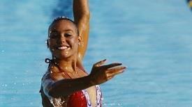 Tracie Ruiz Tracie Ruiz is a synchronized swimmer from United States who has won Olympics three times. In her whole career, she has won 41 gold medals in various competitions.