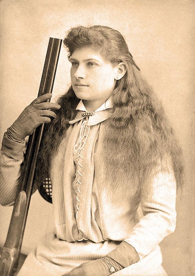 Annie Oakley Annie Oakley was born Phoebe Ann Moses in Darke County, Ohio, in August of 1860. When she was very young, her father died and her mother remarried.