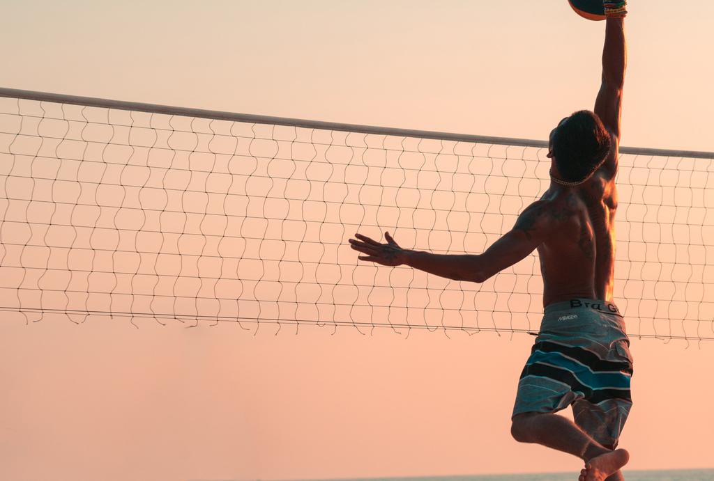 Come celebrate our 10th season of beach volleyball! Leagues begin May 1st.