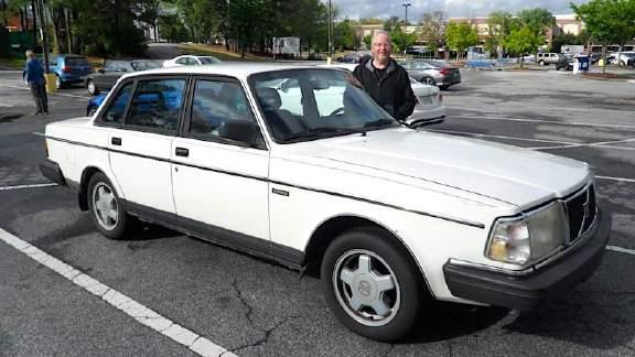 APRIL DEBUTS Reporter: Gary Heichelbech Photographer: Christopher Conway David Broudy: 1991 Volvo 240. White with black cloth interior. This new member has had his all original Volvo for 10 years.