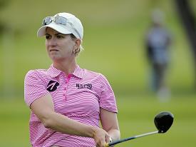 She was born on 21 st December 1974 in Australia. She made her debut into this game in the year 1994. Her professional career shows 41 wins in LPGA tour and 15 wins in Ladies European Tour.