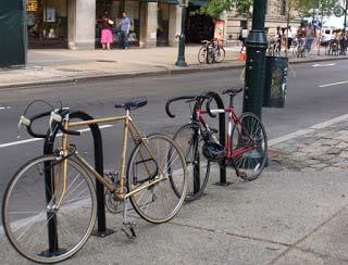 Park Blvd) Locate bike parking near bicycleoriented businesses