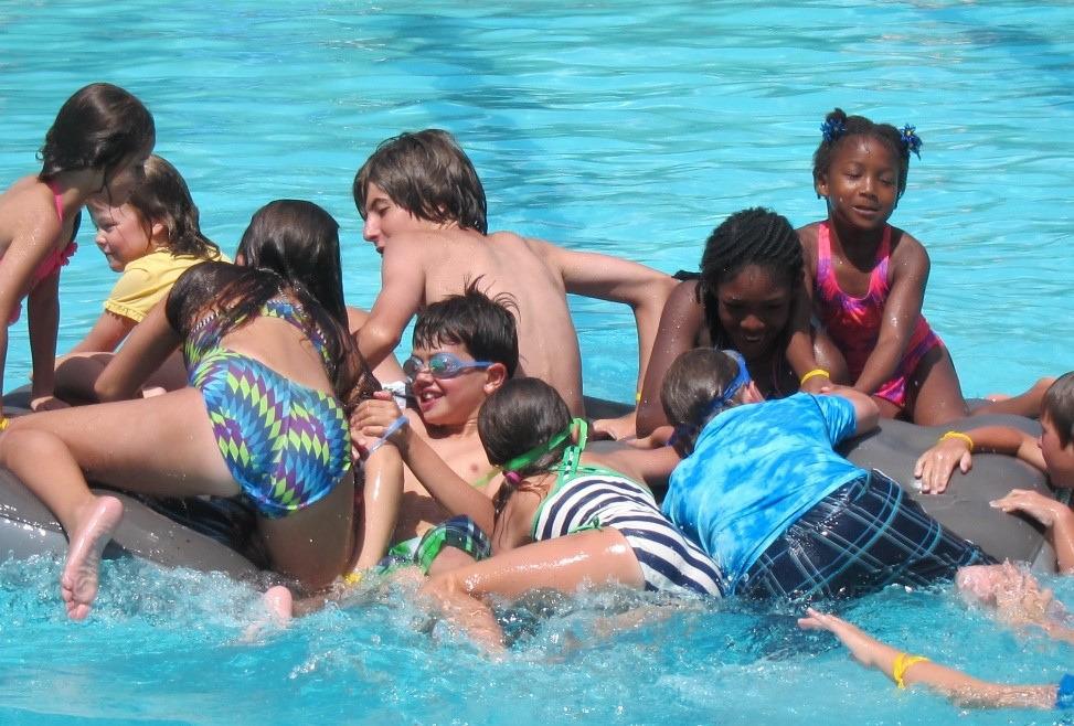 FREE!! Who Doesn't like Pool Games and Ice Cream? Kids, add an extra splash of fun to your day. The lifeguards have two hours of fun filled pool games planned. And it all ends with a frozen treat.
