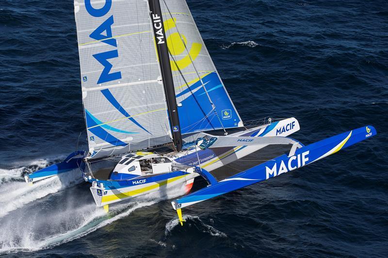 SOLO around the world record in a 100 ft Tri-maran: Francois Gabart has smashed the around the world record single