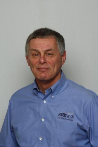 Disinfection in Communal Bathtubs Ronald George Ron has over 17 years experience in the Aquatics Industry.