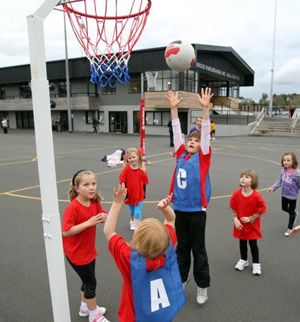 8 Meeting the Needs of Children through Modified Netball The main theme throughout Junior Netball is to meet the needs of children, taking into consideration their physical, social and cognitive