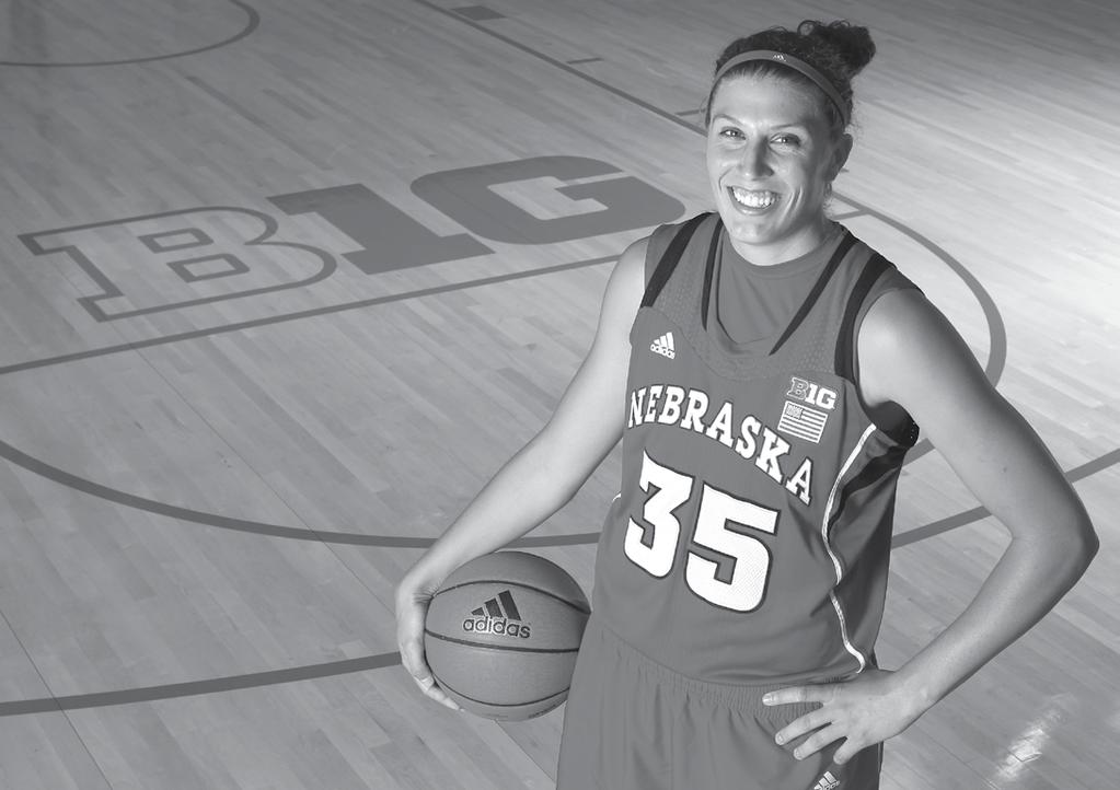 HUskers.com 1 Welcome to Nebraska Women's Basketball Two-time first-team All-Big Ten forward Jordan Hooper will contend for national honors on and off the court as Nebraska's lone senior in 2013-14.