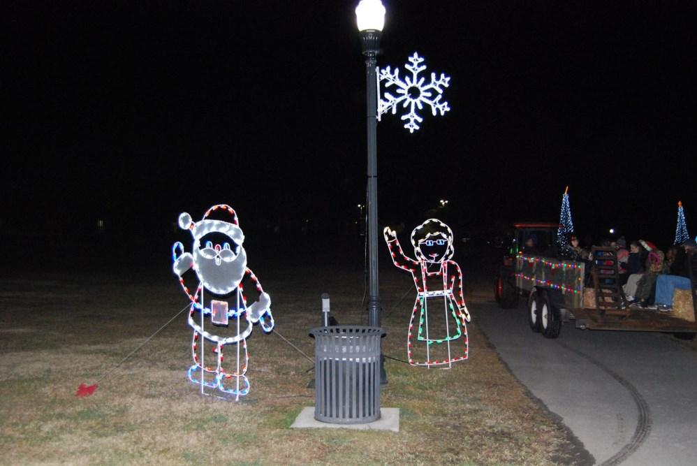 Lakeside Light Display Location: Goose Creek Municipal Center Average Attendance: 500 guests (Opening Night) Date: December 1-January 1/Opening Night Event: Friday, December 7