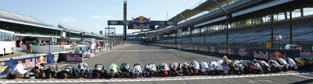 THE ENTIRE FIELD OF XR1200 RACERS KISS THE SACRED