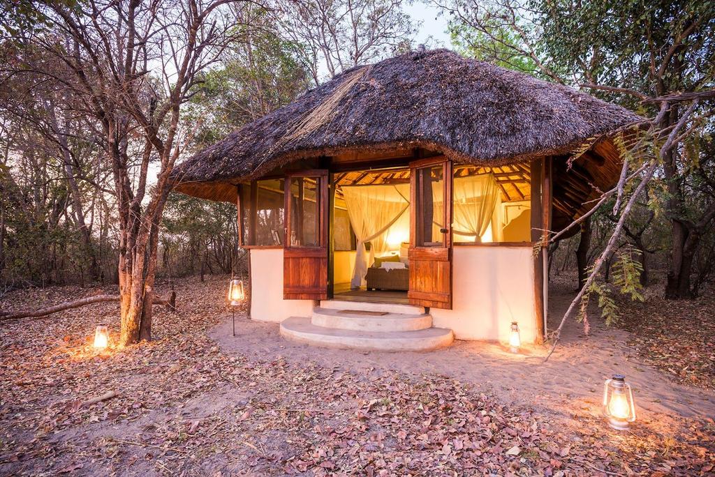 Enjoy a game drive into camp and settle into the beautiful rooms with views over the dambo to enjoy a 3 night stay.