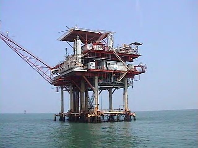 Dismantling unused oil rigs could boost Louisiana's artificial