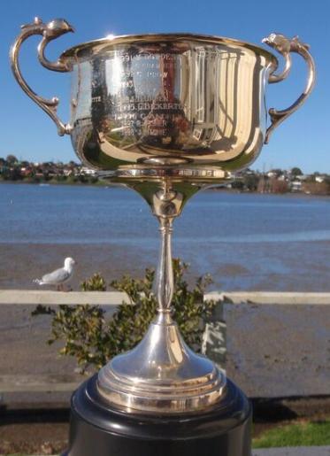 Sprint Race Series There are 2 types of trophies to be won: McCulloch Cup
