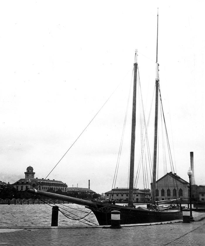 The yacht arrived at Annapolis in late September of 1921. On October 1st of that year, she was formally accepted by the Navy upon payment of $1.