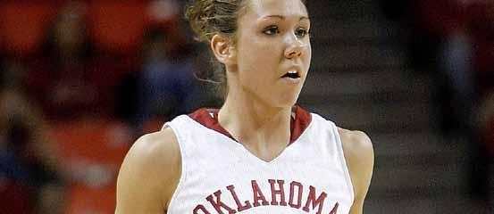 Oklahoma Women s Basketball Game Notes 35 10 Carlee Roethlisberger 6-1 Sophomore Forward Findlay, Ohio Findlay High School Career Single-Game Highs Points............................. 12 Field Goals Made.
