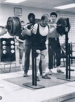 KARL HULT POWERLIFTING In powerlifting there are three movements at which the pure strength from the participant is tested; the squat, the bench press and the deadlift.