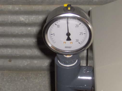 Pressure Gage The pressure gage shipped with your unit is a 0-30 psi liquid filled gage. The gage gives the operator a visual indication that the unit is operating normally.