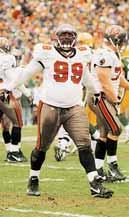 1997 NFC DIVISIONAL PLAYOFF GAME GREEN BAY 21, TAMPA BAY 7 LAMBEAU FIELD JANUARY 4, 1998 The Buccaneers trailed by just six points, 13-7, entering the final period but couldn t pull off the upset in