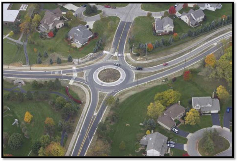 Multi Lane Roundabouts Multi lane roundabouts have a minimum of one entry with more than one lane.