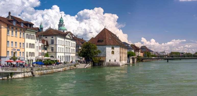 Switzerland - Aare Cycle Path Bike Tour 2019 Individual Self-Guided 9 days/8 nights From Interlaken on Lake Thun, you follow the Aare and Rhine rivers to Lake Constance.